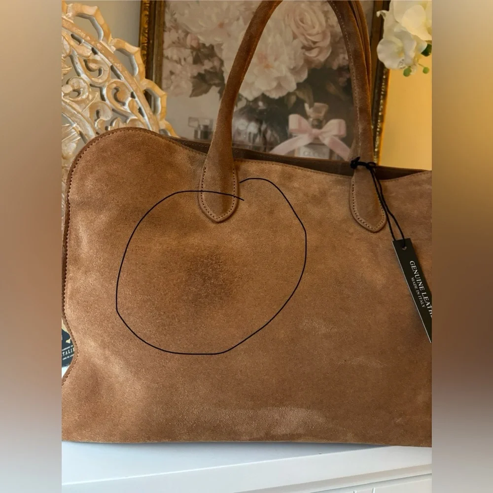 Claudia Firenze Suede Camel Bag NWT w/Shoulder Strap - Picture 6 of 17